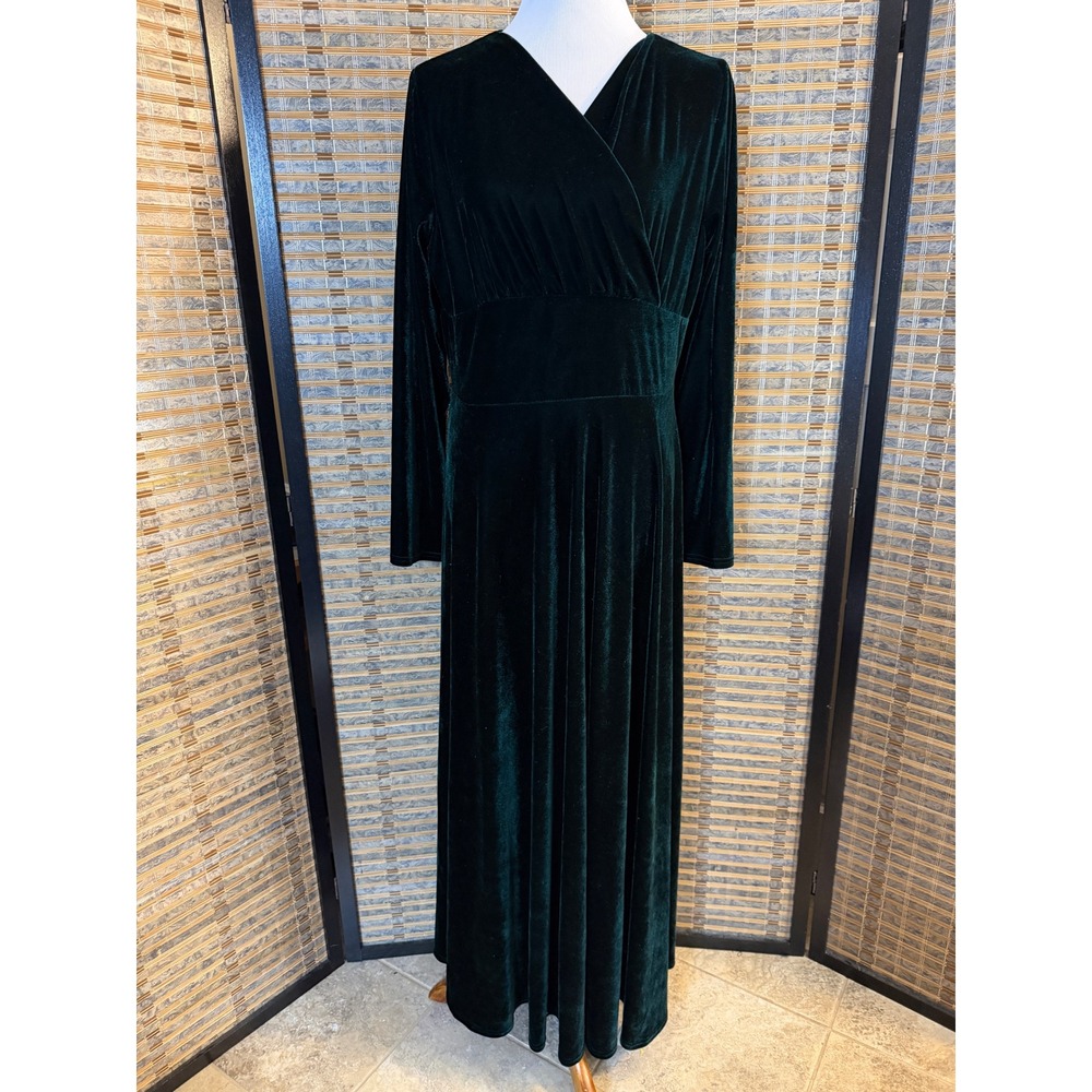 Urban Coco Velvet Maxi Dress Womens 2XL Green Faux Wrap Long Sleeve Gown Formal